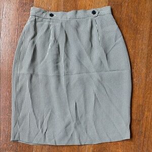 Vintage Black and White Houndstooth Skirt